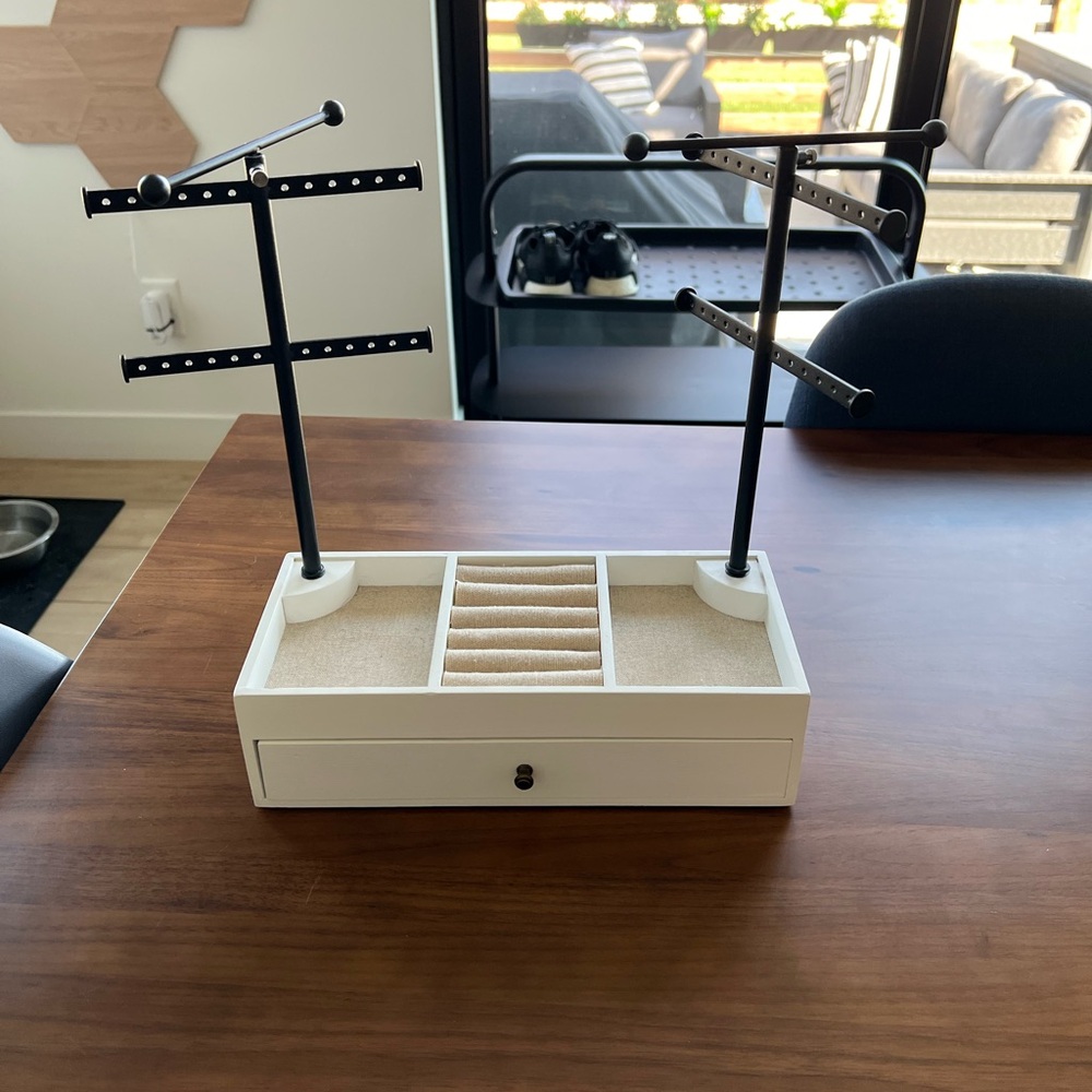 Jewelry Holder
